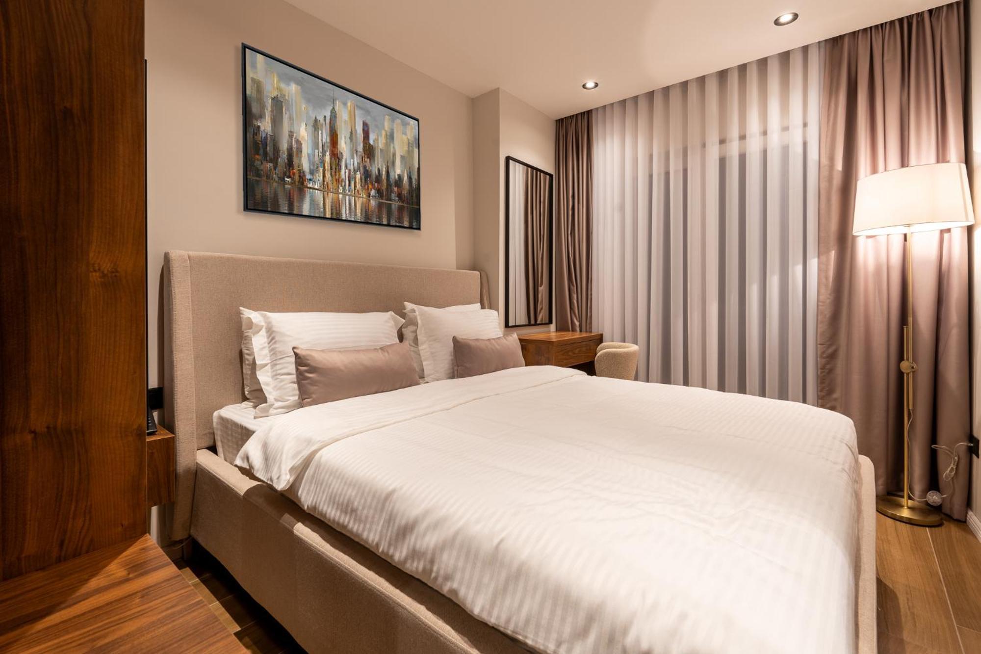 Ruby Hotel Prishtina Pristina Exteriör bild