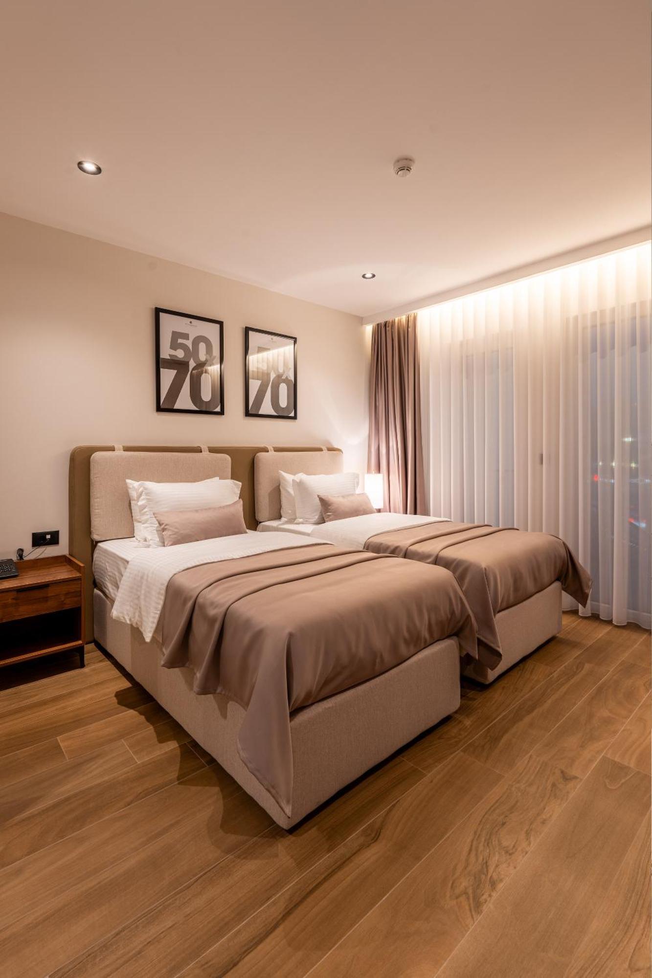Ruby Hotel Prishtina Pristina Exteriör bild