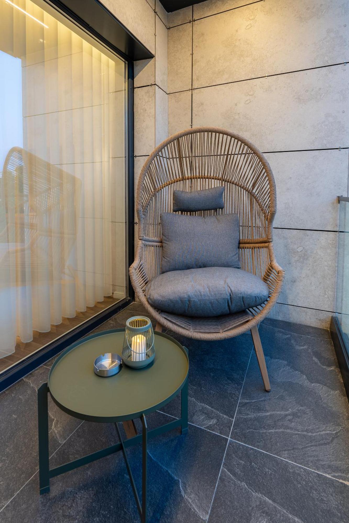Ruby Hotel Prishtina Pristina Exteriör bild