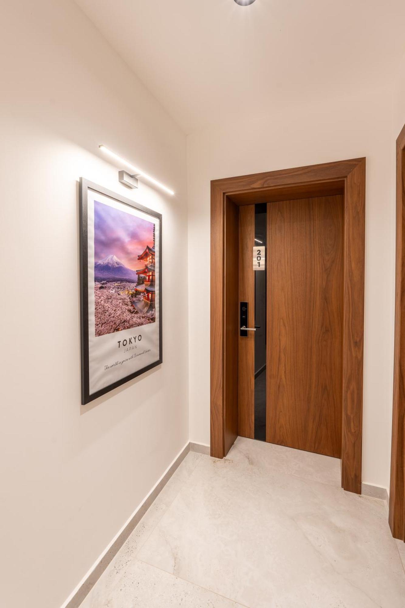 Ruby Hotel Prishtina Pristina Exteriör bild