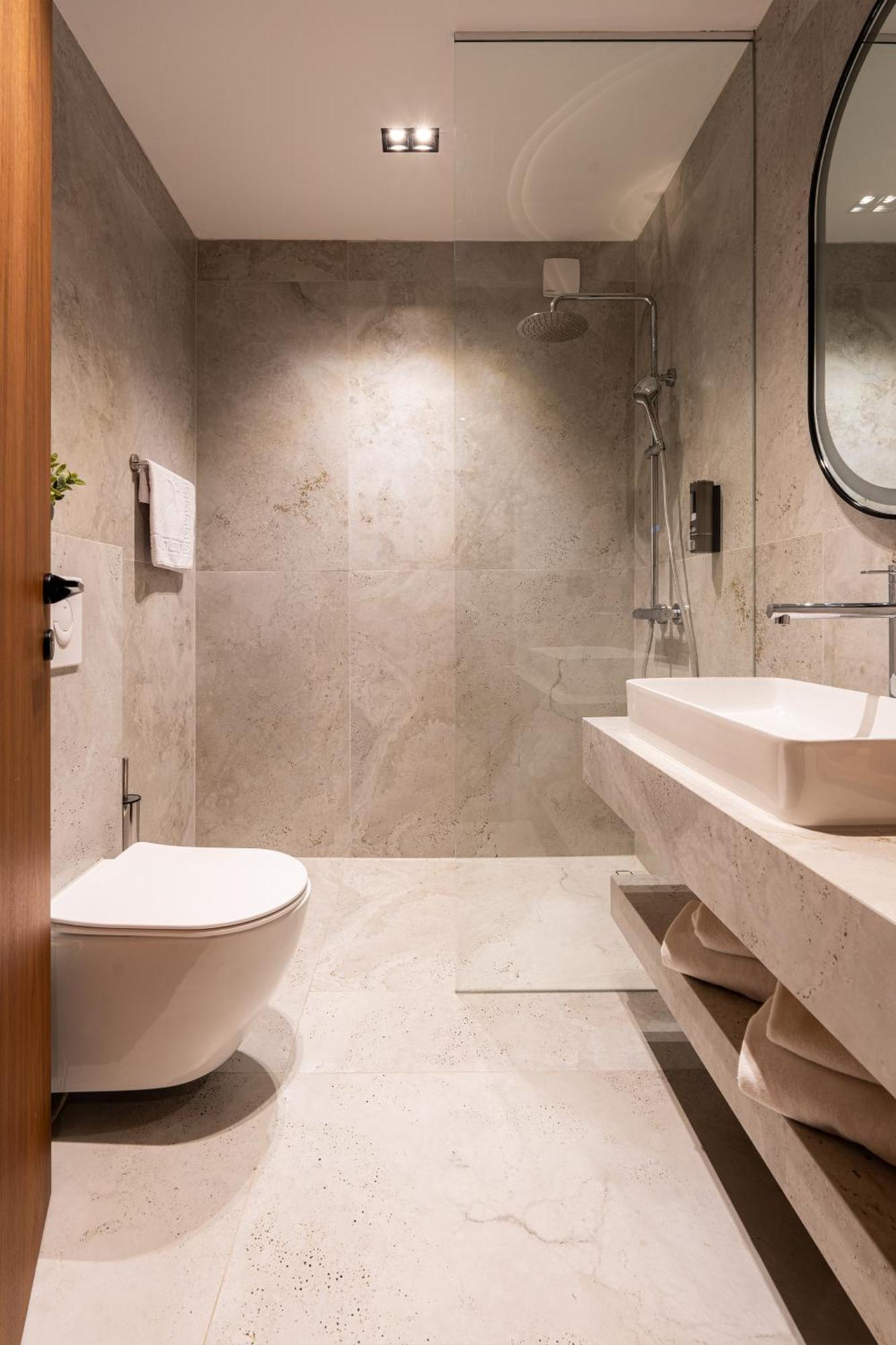 Ruby Hotel Prishtina Pristina Exteriör bild