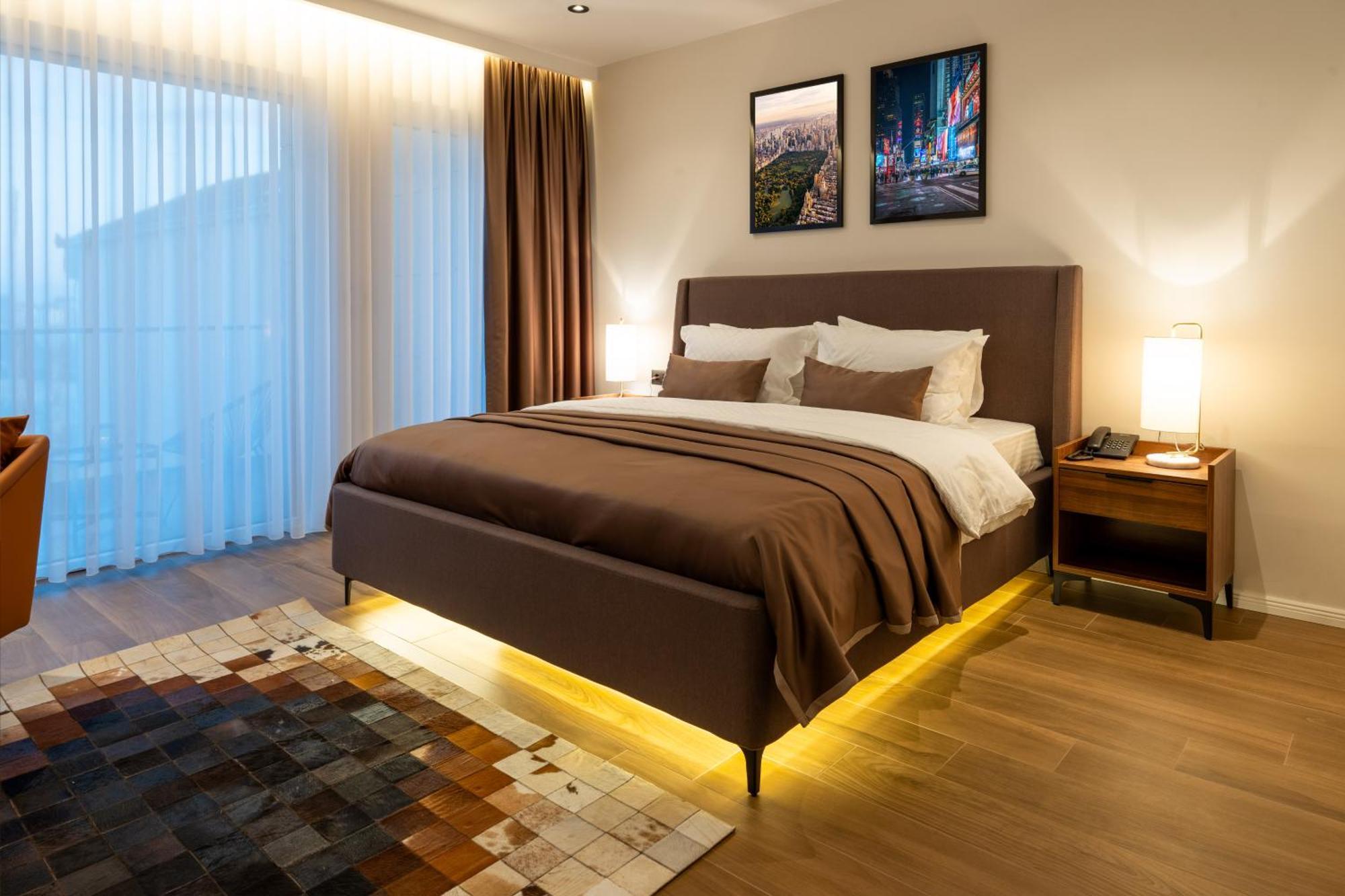 Ruby Hotel Prishtina Pristina Exteriör bild